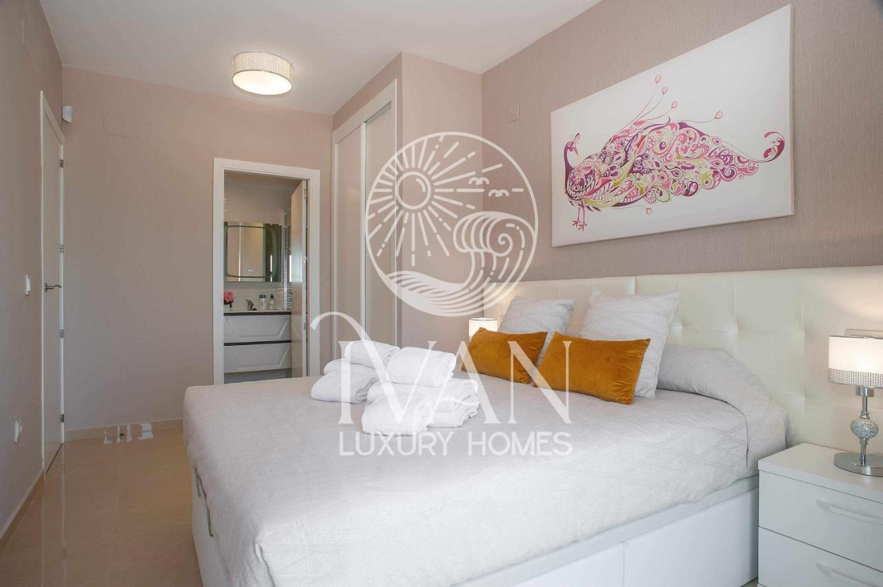 Casa Yarina - Iván Luxury Homes - 1ª Planta - Sur - 1ª Linea de Playa Oropesa del Mar Esterno foto