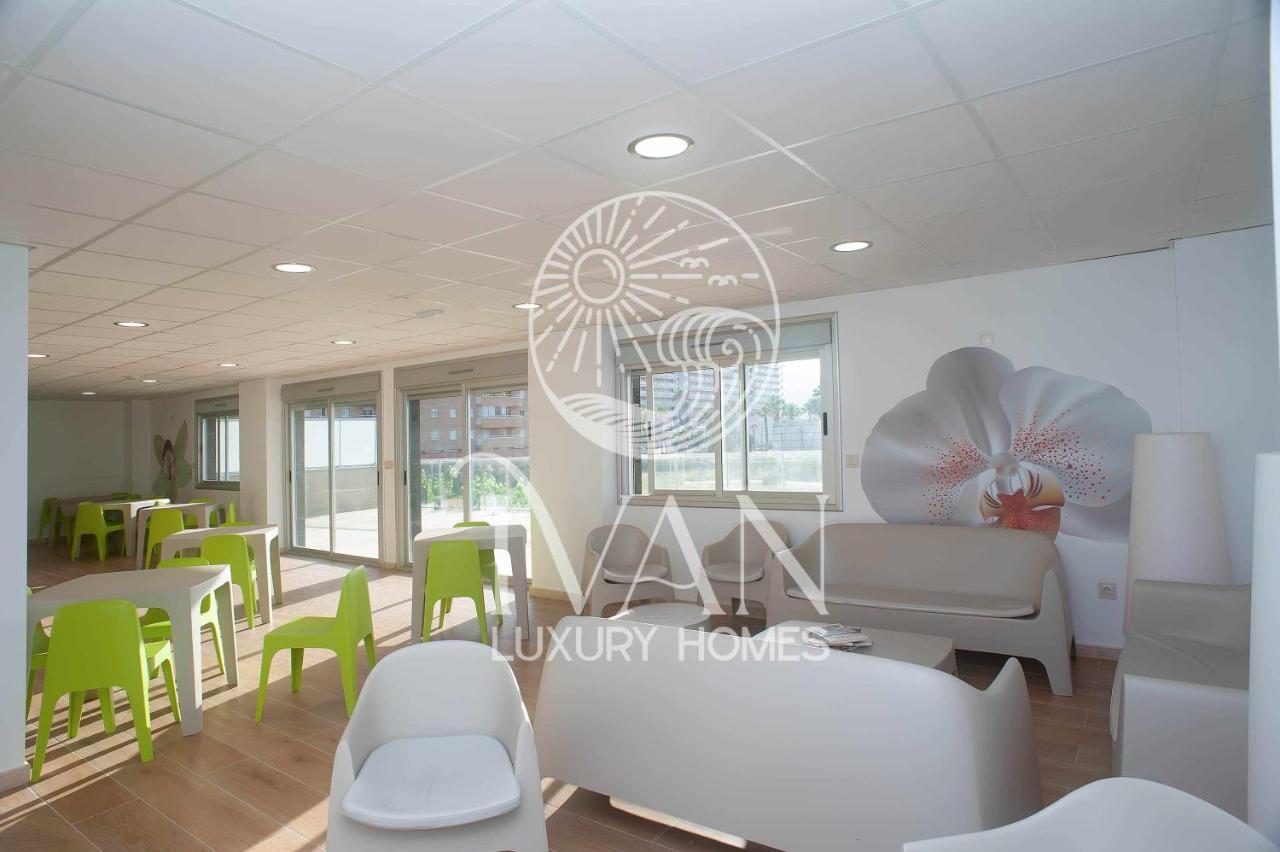 Casa Yarina - Iván Luxury Homes - 1ª Planta - Sur - 1ª Linea de Playa Oropesa del Mar Esterno foto
