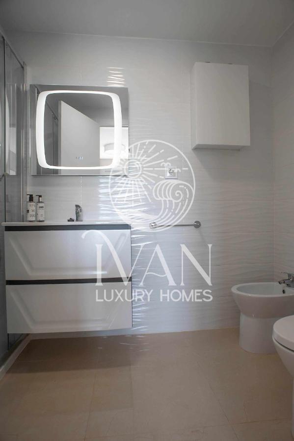Casa Yarina - Iván Luxury Homes - 1ª Planta - Sur - 1ª Linea de Playa Oropesa del Mar Esterno foto